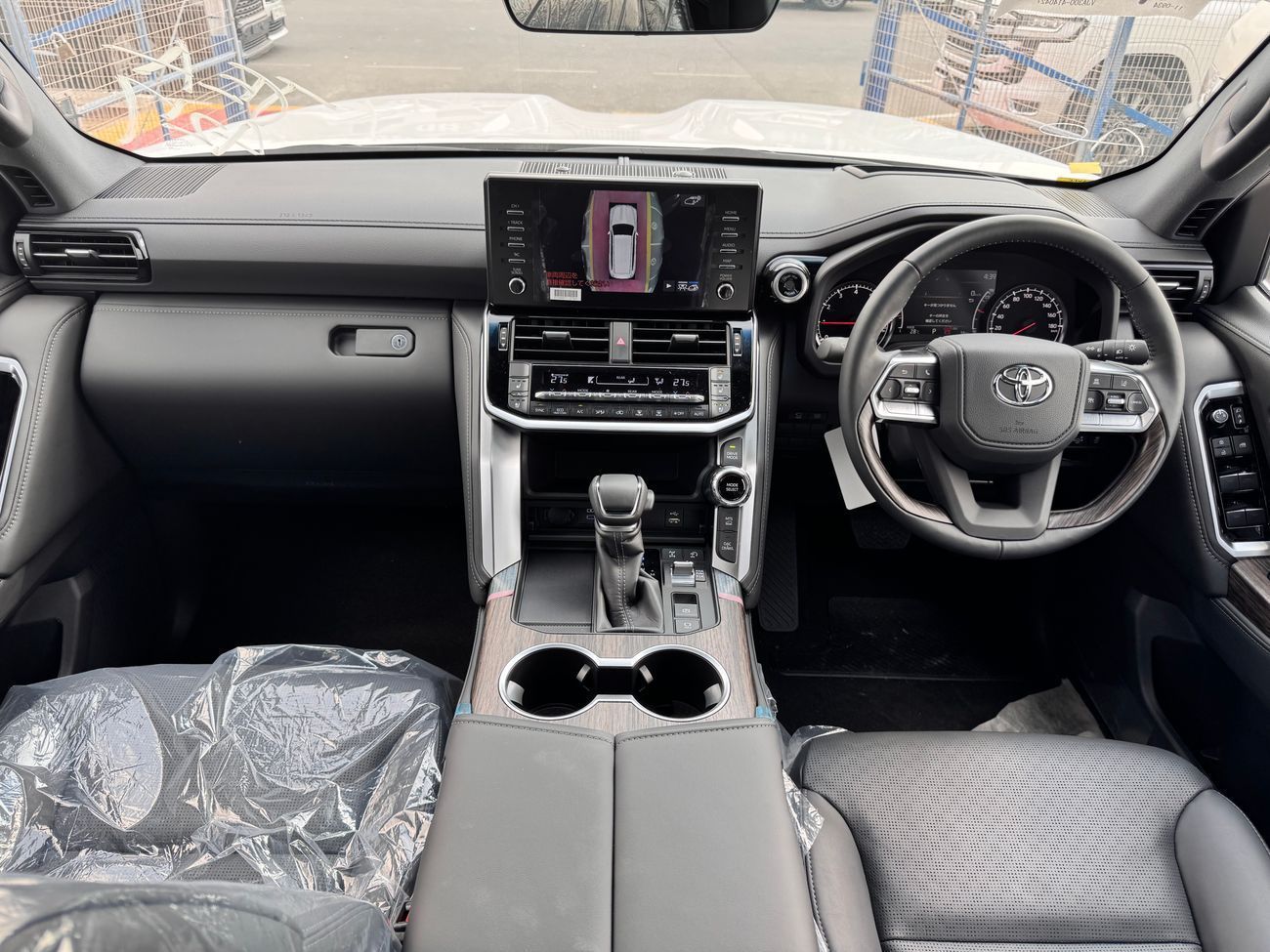 Toyota Land Cruiser 300 ZX 2024 Petrol 3.5L RHD Brand New 0Km