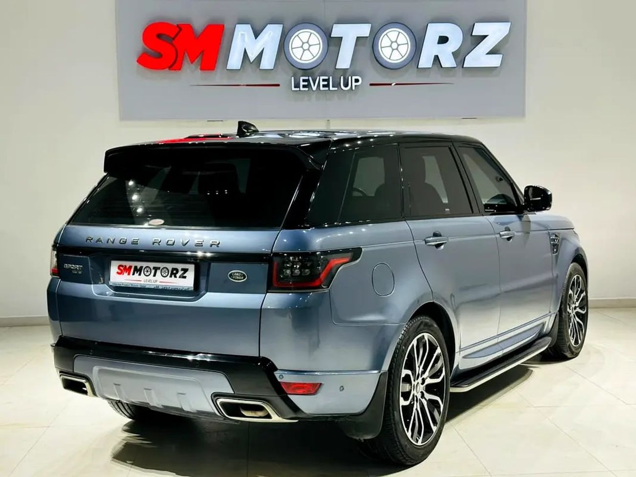 Land Rover Range Rover Sport Autobiography Dynamic P525 5.0L RANGE ROVER SPORTS V8 SUPERCHARGED P525 HSE GCC UNDER AGENCY WARRANT