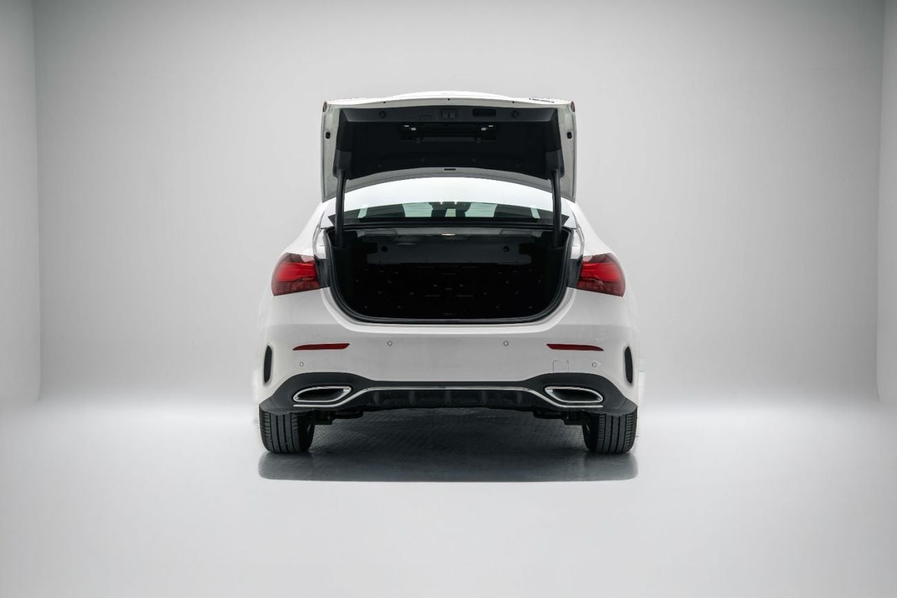 Mercedes Benz A 200 L  Fashion 1.3L - White Inside Black | Export Only