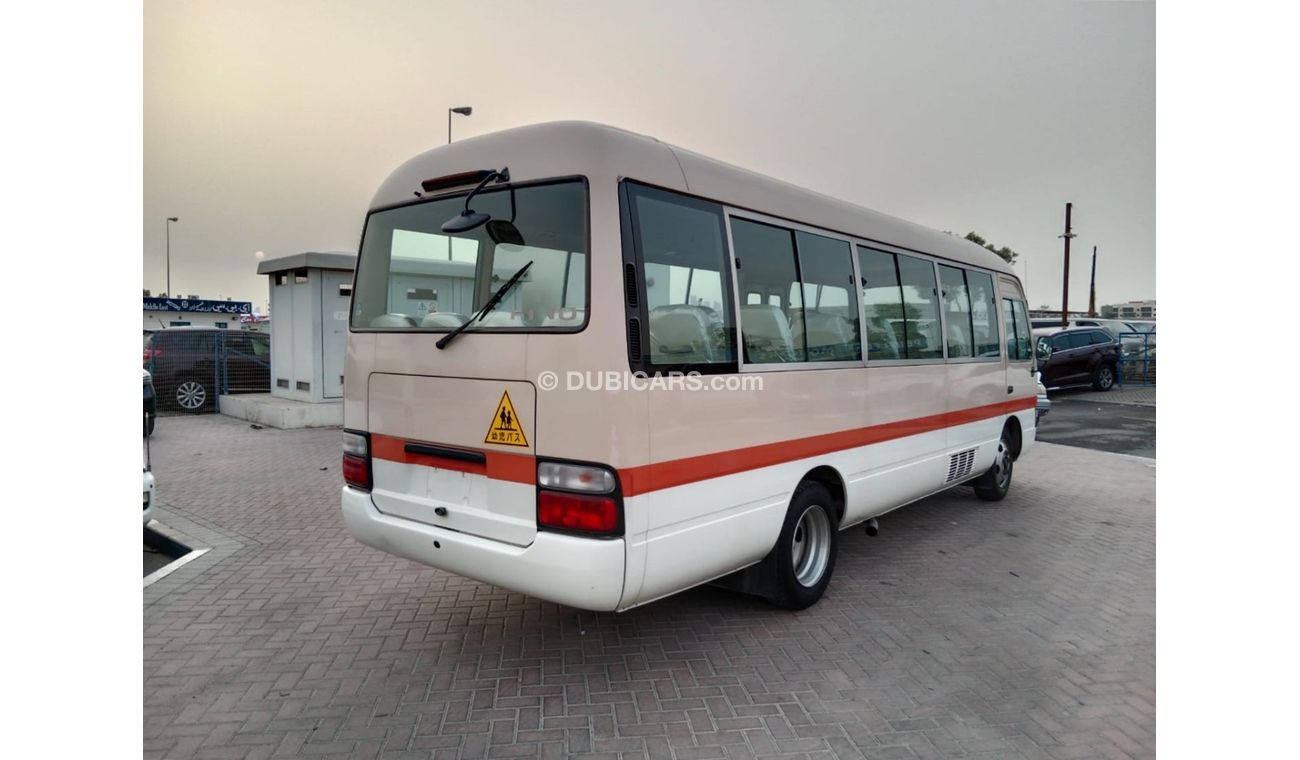 Hino Liesse II HINO LIESSE II BUS RIGHT HAND DRIVE (PM1393)