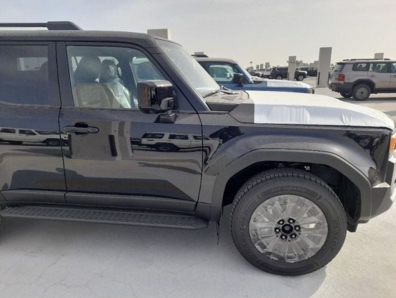 تويوتا برادو PRADO LUXURY 2.4L PETROL | 2025 | 0 KM | BRAND NEW | 03 YEARS WARRANTY