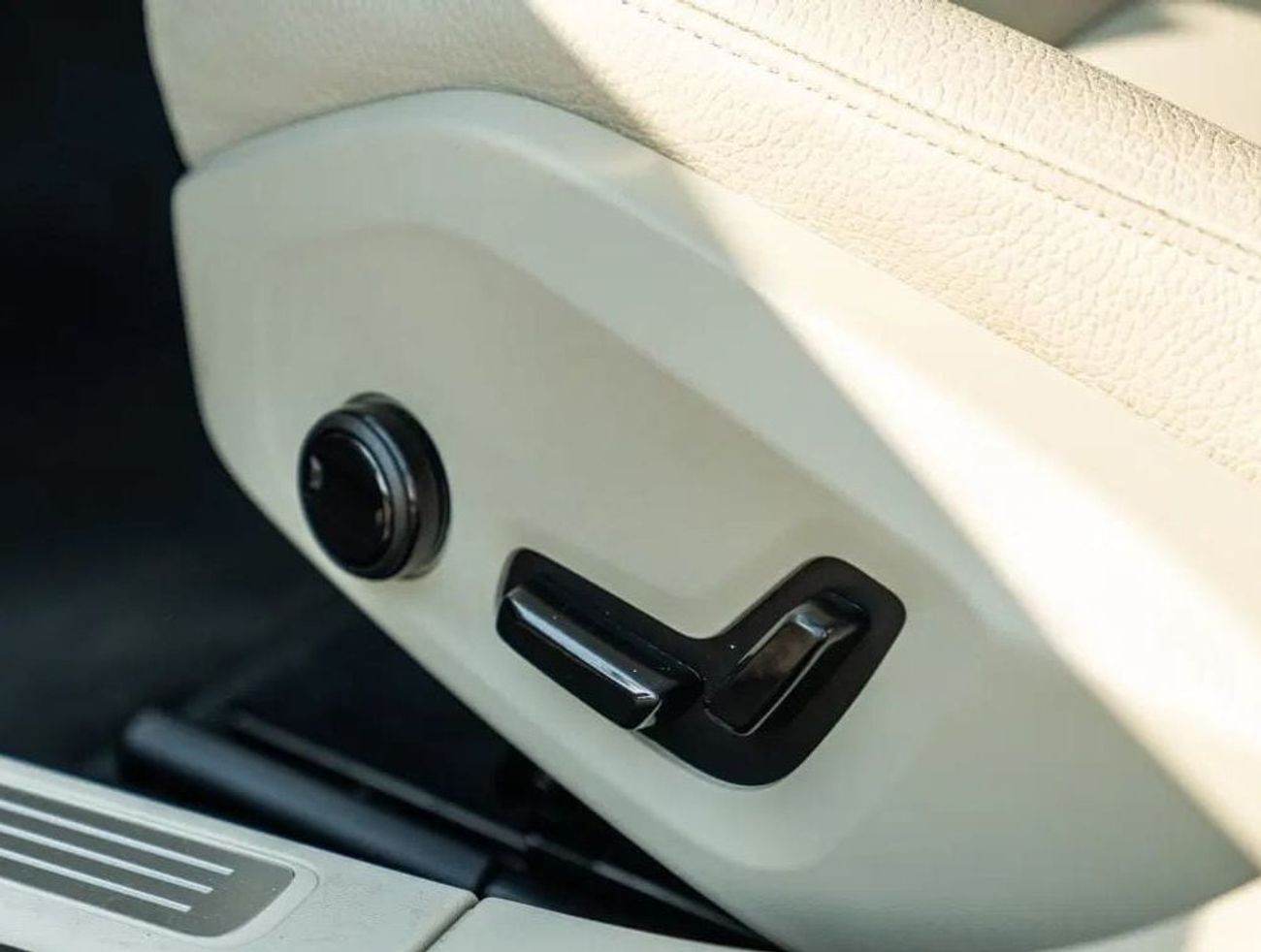 فولفو S90 B5 2.0T Powertrain