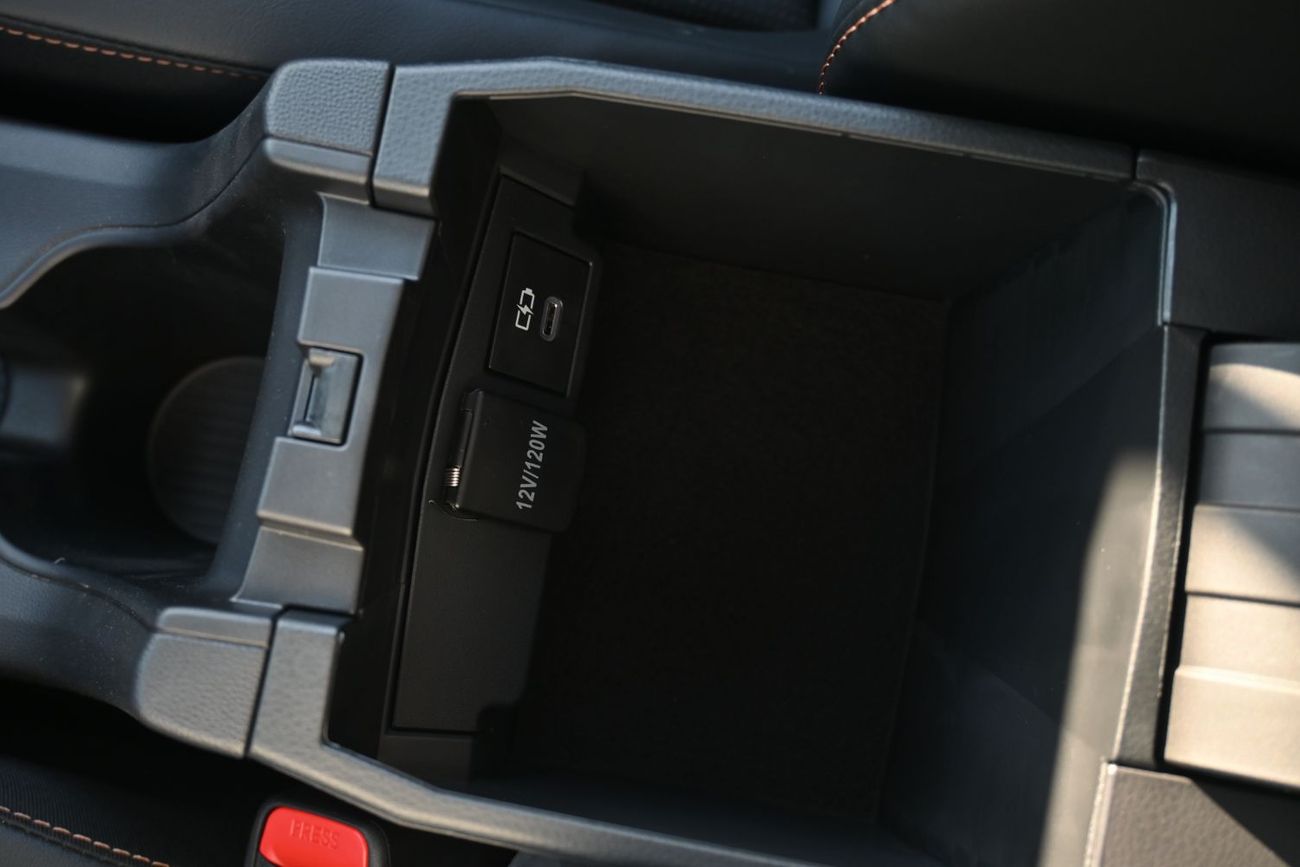 Toyota Corolla Cross Toyota Corolla Cross New Shape 2.0L Hybrid, FWD Model 2025