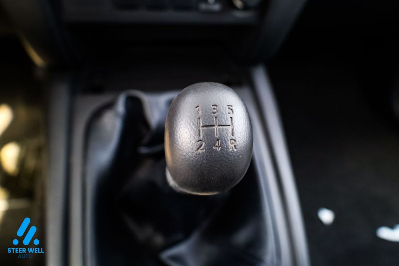 Mitsubishi L200 2.5L DIESEL DCABIN | 4x2 GL 5MT | 2023