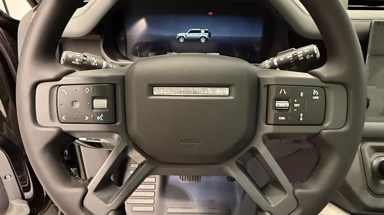 لاند روفر ديفندر 110 X-Dynamic HSE P400 3.0L