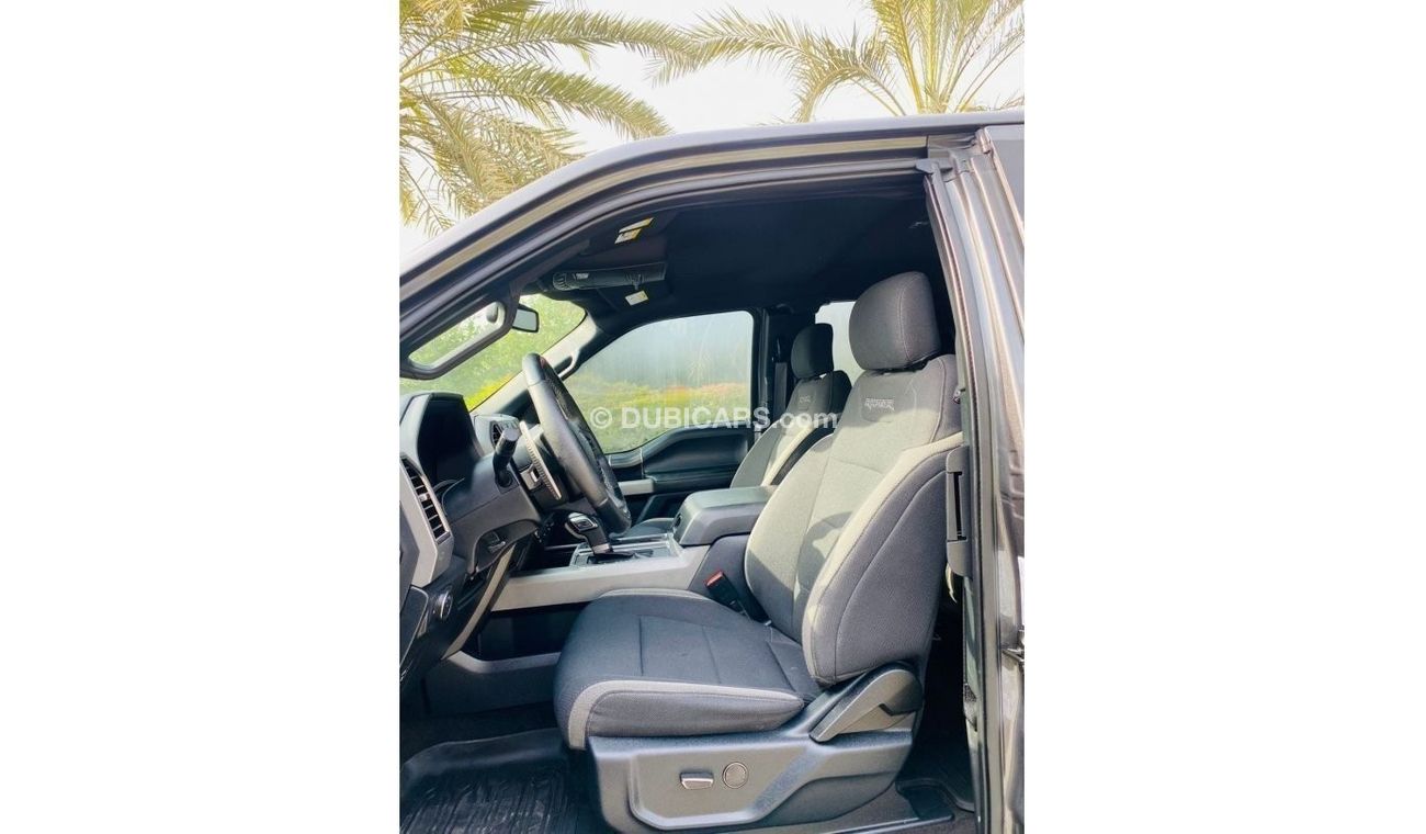 Ford F 150 Raptor Ford raptor 2020 GCC perfect condition under warranty contarct services