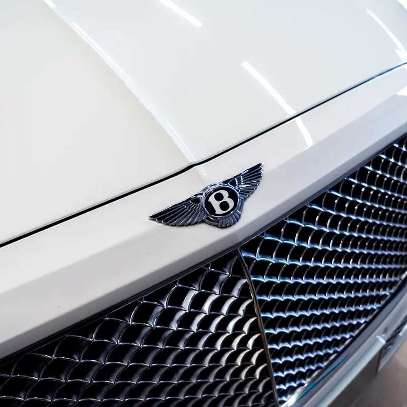 بنتلي بينتايجا 5,448 P.M • 0% Downpayment • • 1 Year Warranty