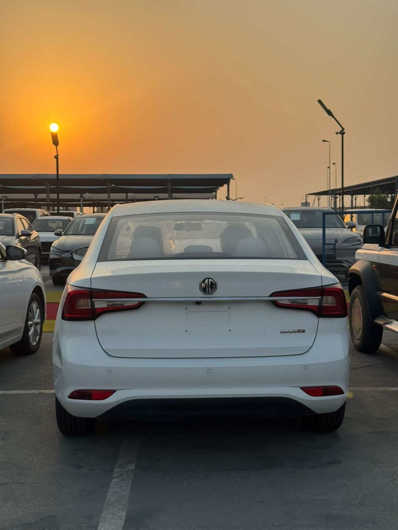 MG 5 MG5 1.5L PETROL 2024 0KM