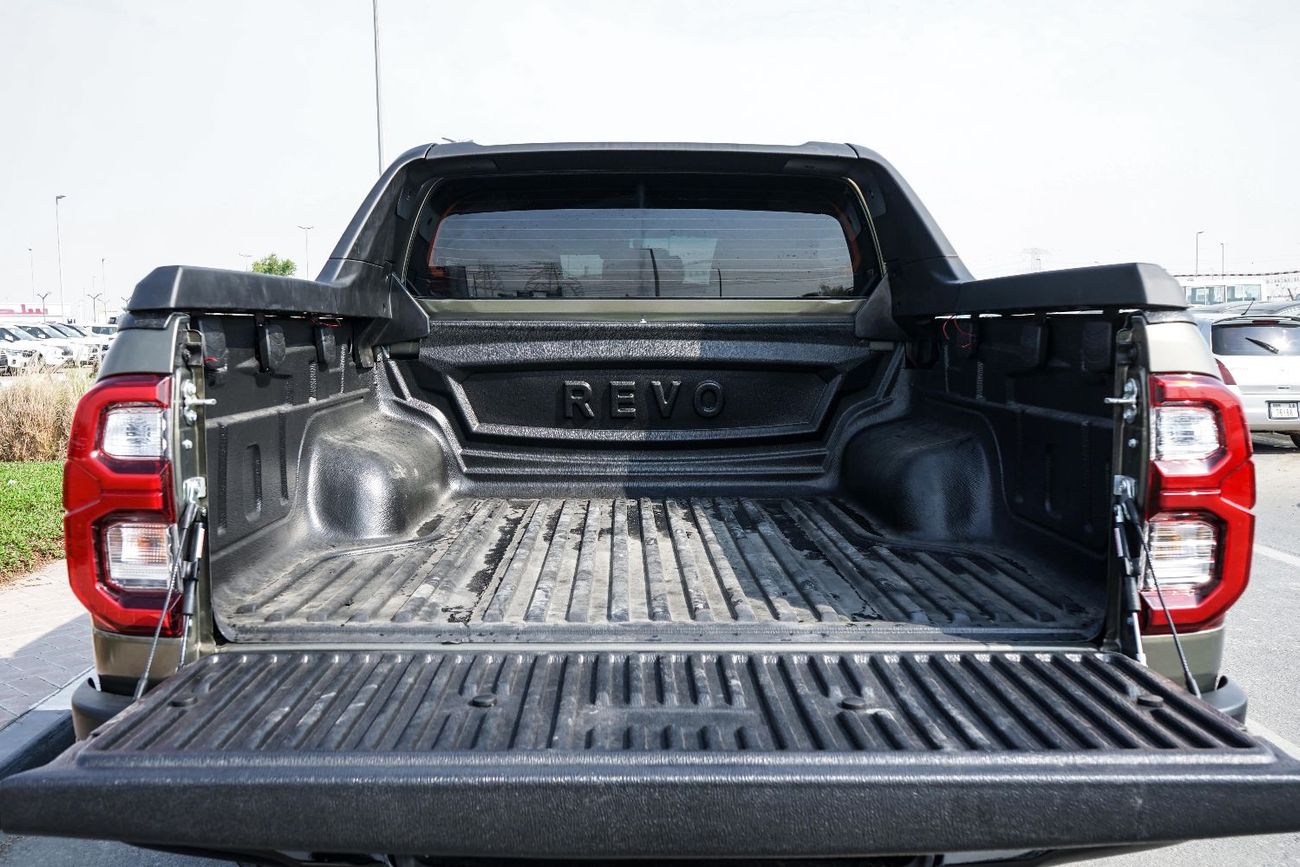 تويوتا هيلوكس The Toyota Hilux is a legendary, tough, and versatile pickup truck known for reliability, available 