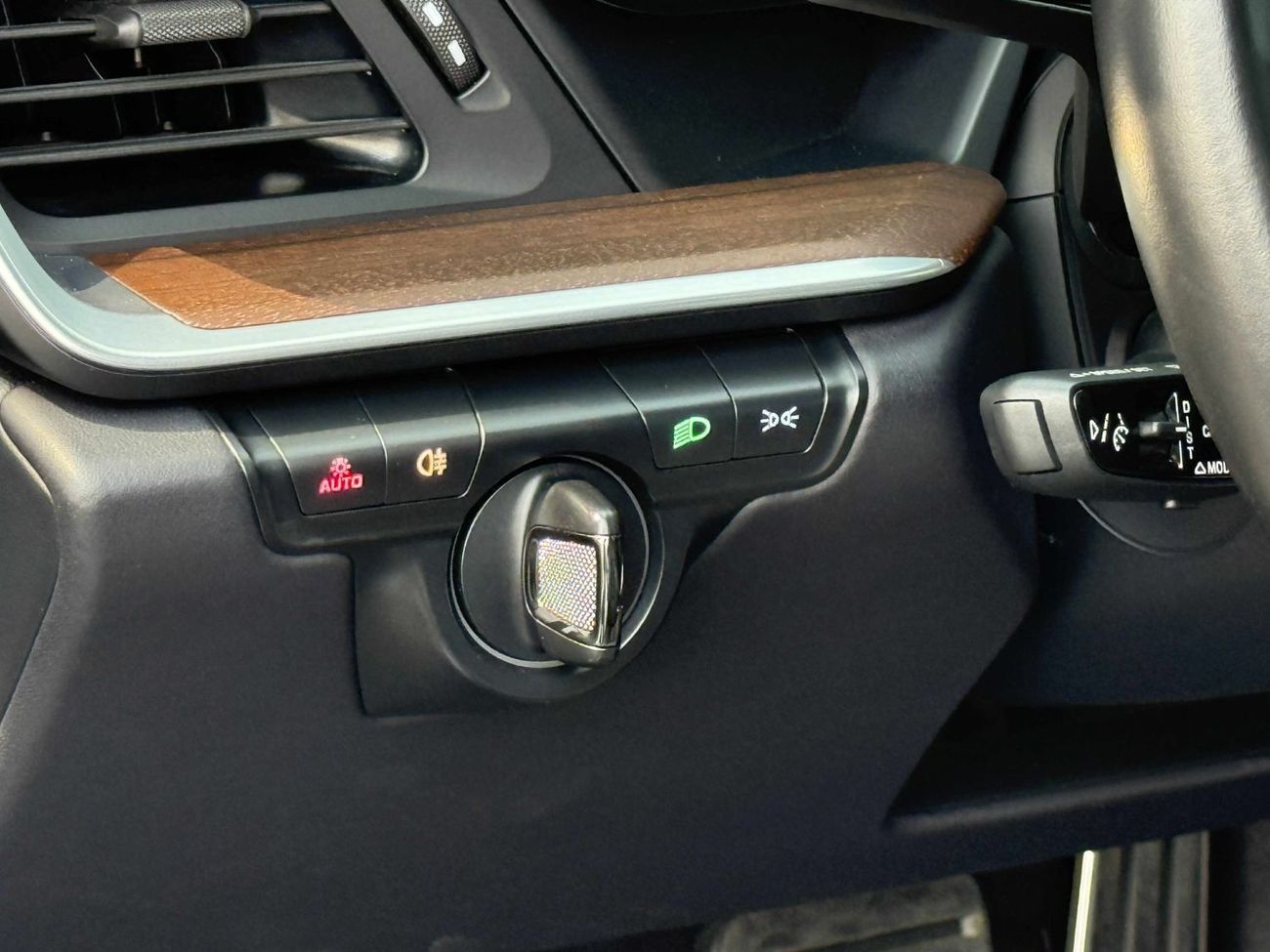 بورش 911 Turbo S 3.8L (640 HP) Coupe