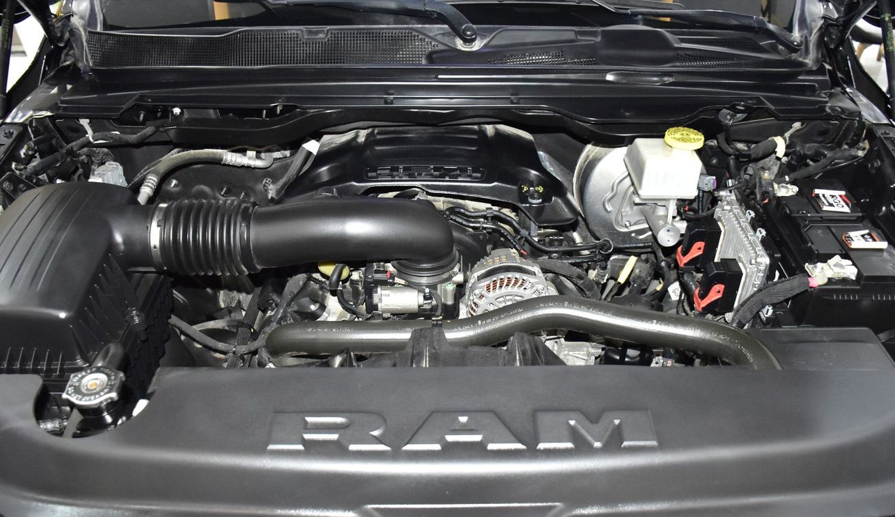 رام 1500 EXCELLENT DEAL for our Dodge Ram 1500 BIG HORN ( 2022 Model ) in Black Color American Specs