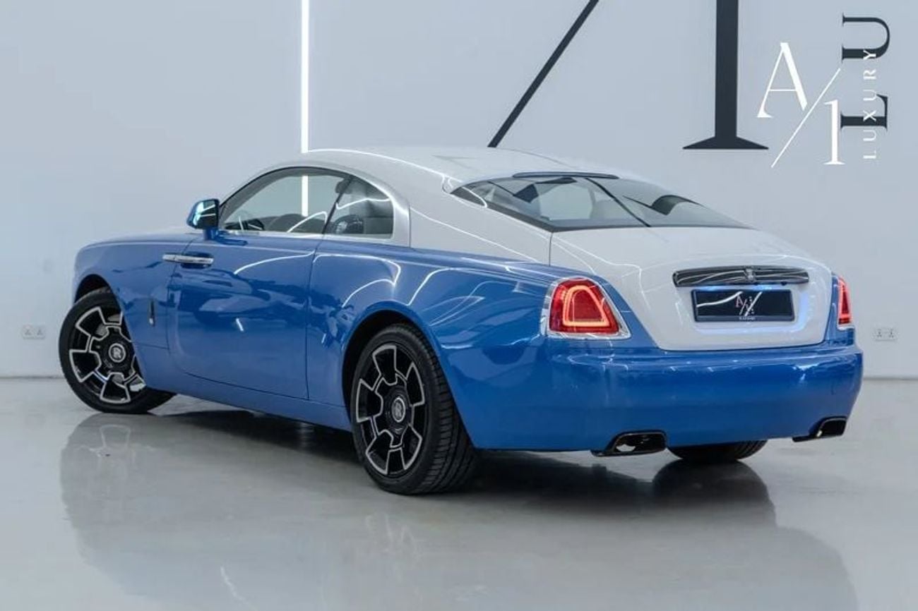 رولز رويس واريث 2017 Rolls Royce Wraith Black Badge, Service History, Carbon Fiber Package, Low Kms, GCC