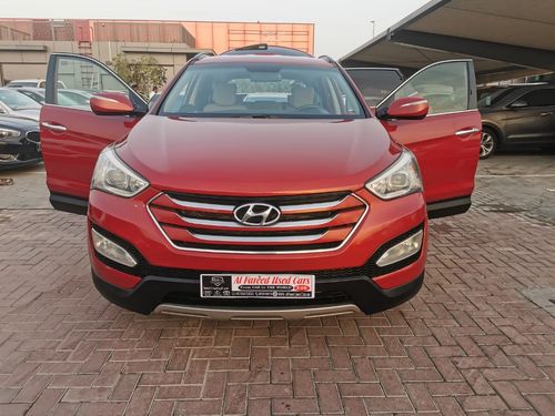 Hyundai Santa Fe GL In very good condition inside and outside