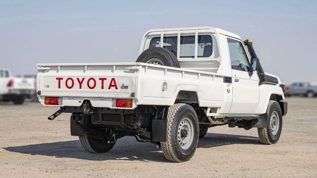 تويوتا لاند كروزر بيك آب Toyota Land Cruiser Pick Up 79 single cabin 4.2L diesel V6 MY2025