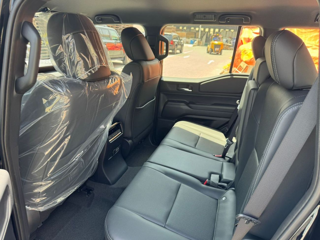 Toyota Prado 2.8L LIMITED DIESEL A/T 7 SEATER (EXPORT TO WEST AFRICA ONLY)