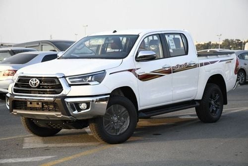 تويوتا هيلوكس 2.7L AUTOMATIC FULL OPTION