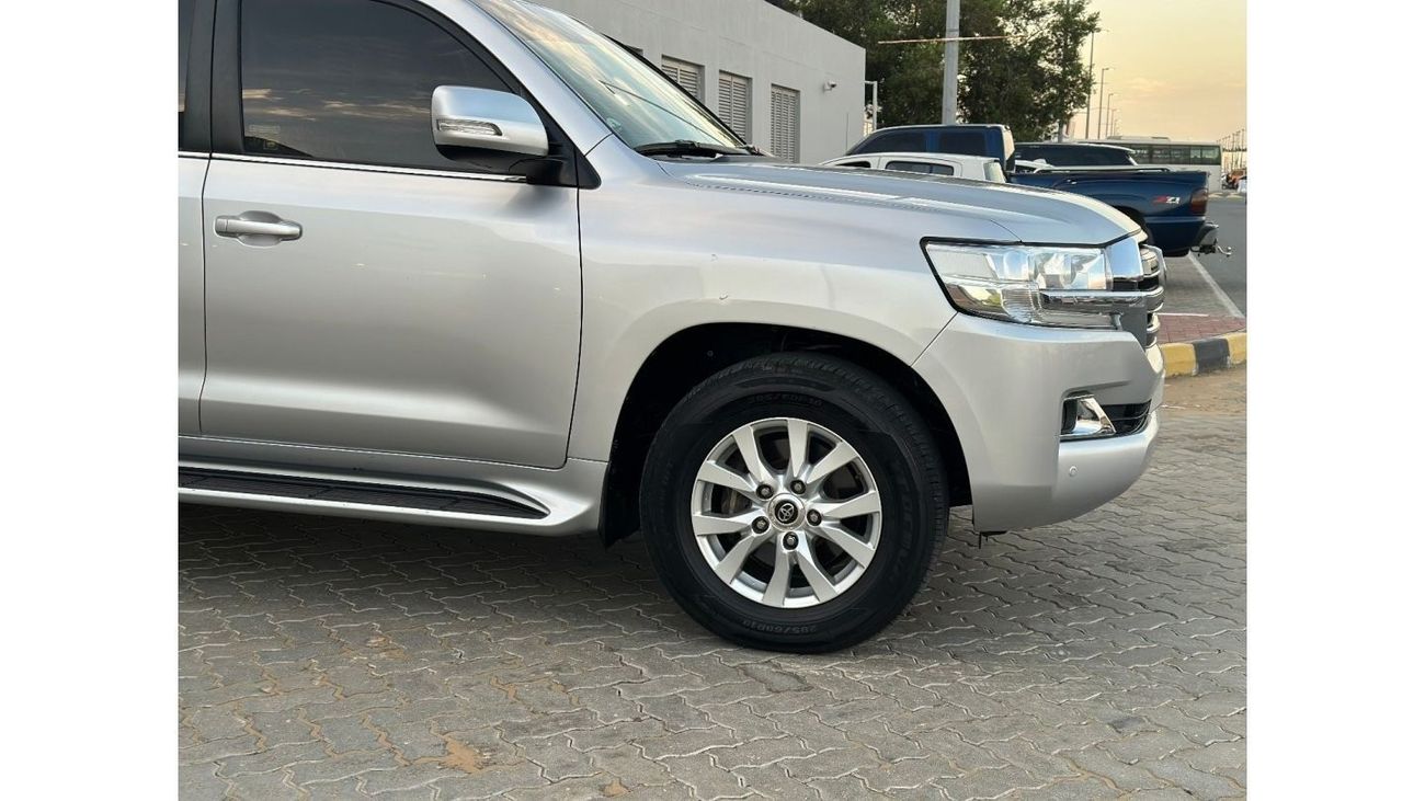 Toyota Land Cruiser EXR GCC