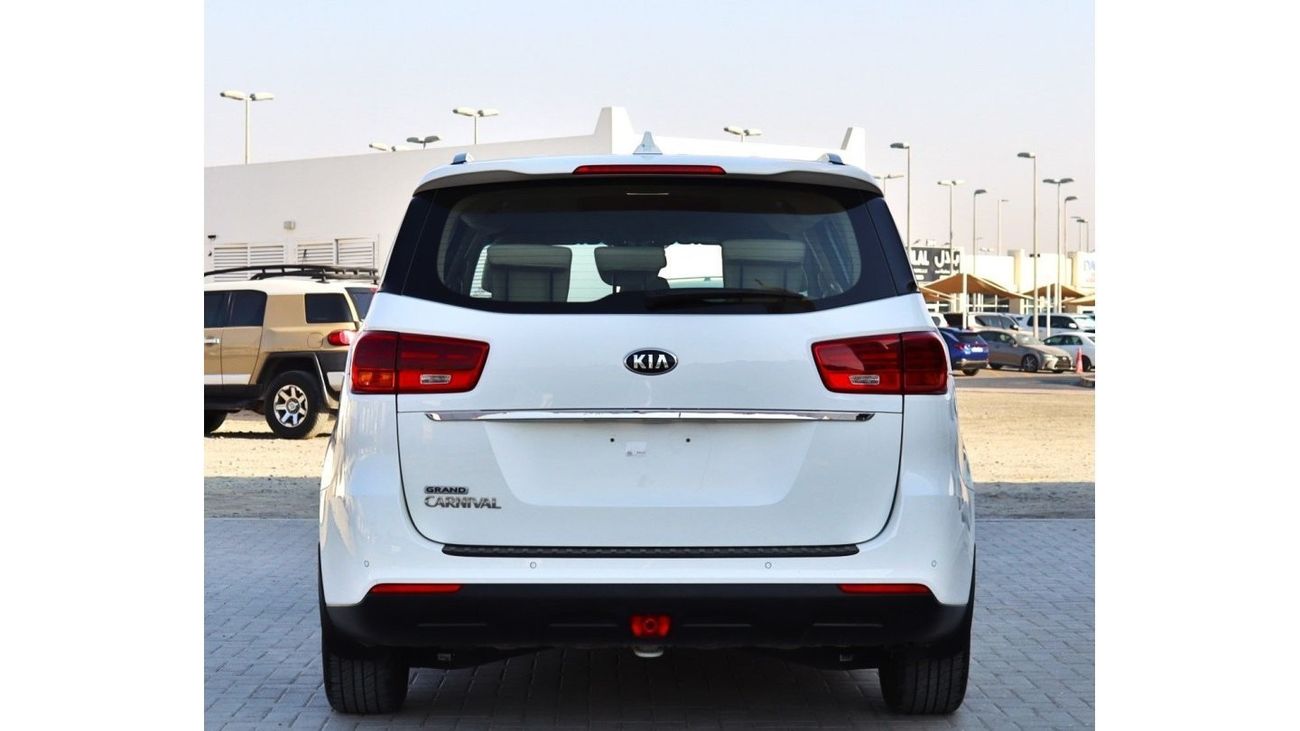 كيا كارنيفال L 2020 خليجي بحالة ممتازة بدون حوادث