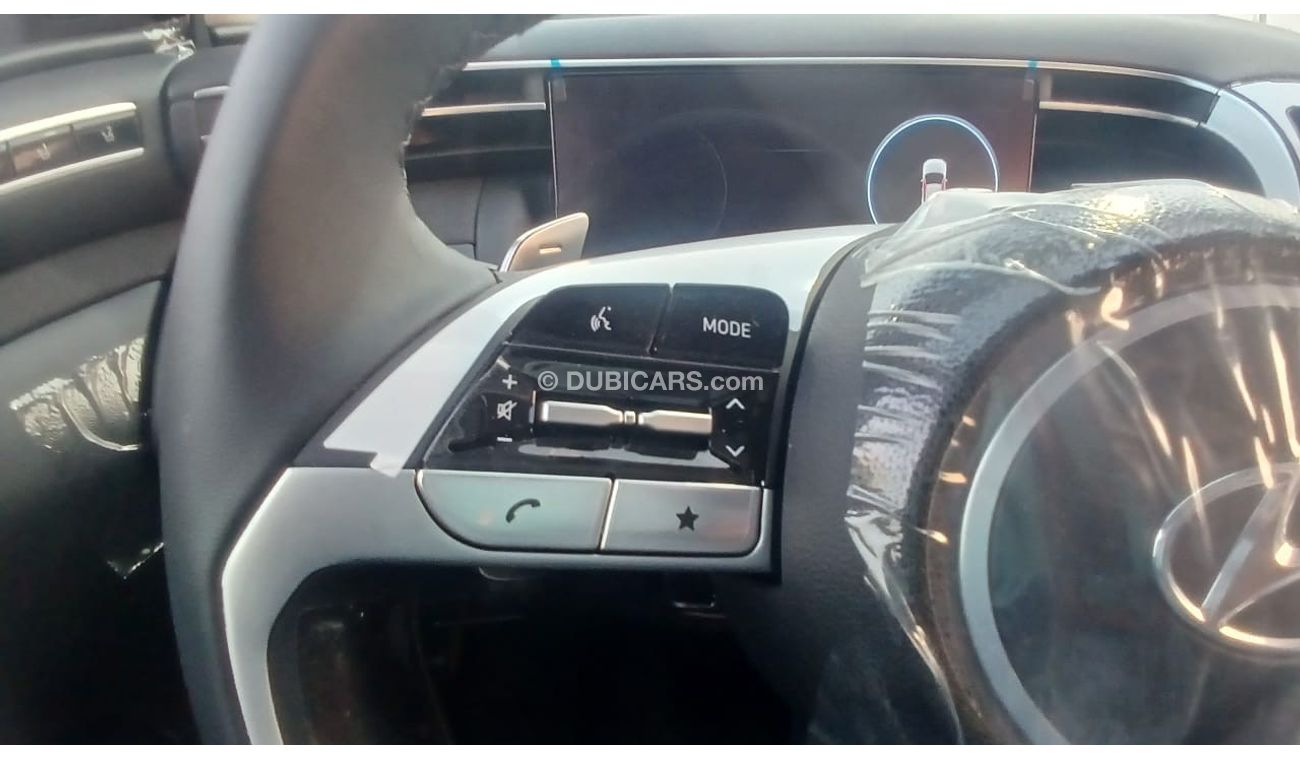 Hyundai Tucson 2023 AWD 2.0L Diesel White color A/T