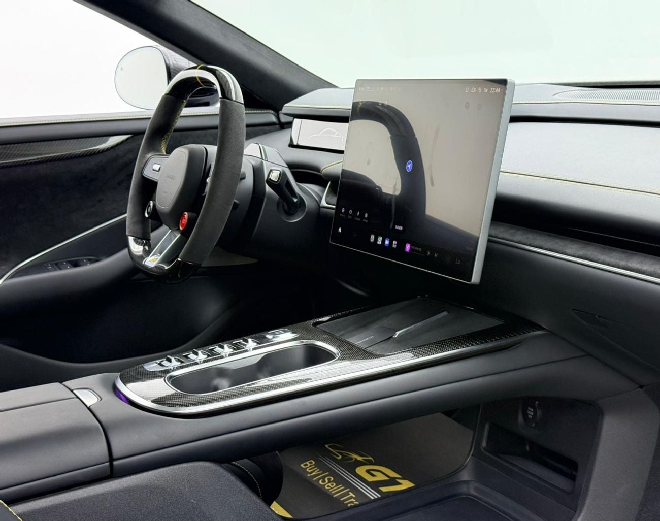 Xiaomi SU7 Max AWD 2025 Xiaomi SU7 Ultra, Warranty, Excellent Condition ,Full Carbon Spec