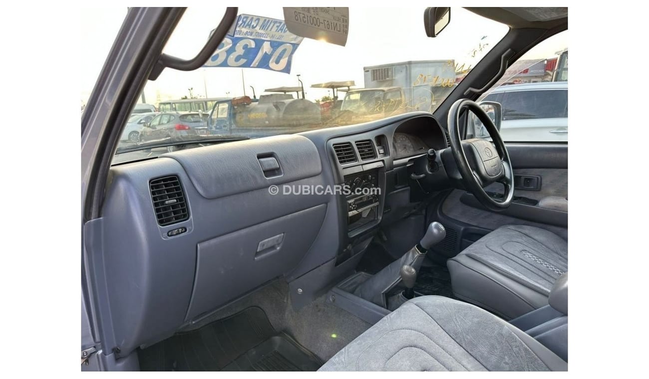 Toyota Hilux 1998 MANUAL | DIESEL 3.0L | DOUBLE CAB | SPORTS BAR | SIDE STEPS & SUN VISORS | GOOD CONDITION