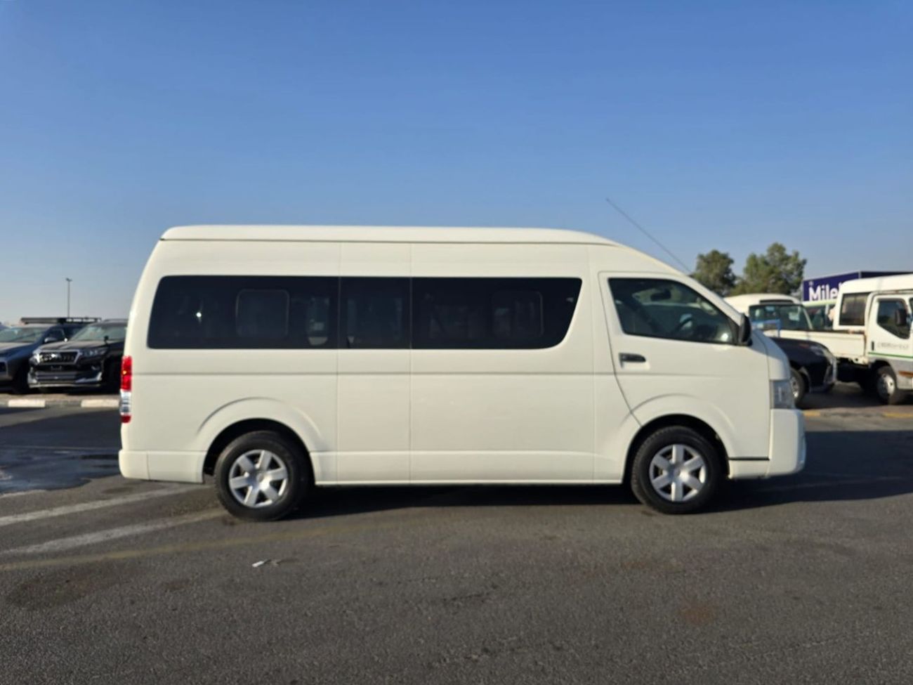 تويوتا هاياس TOYOTA HIACE COMMUTER VAN RHD 2014 MODEL 3.0 L DIESEL AUTOMATIC(PM19787)