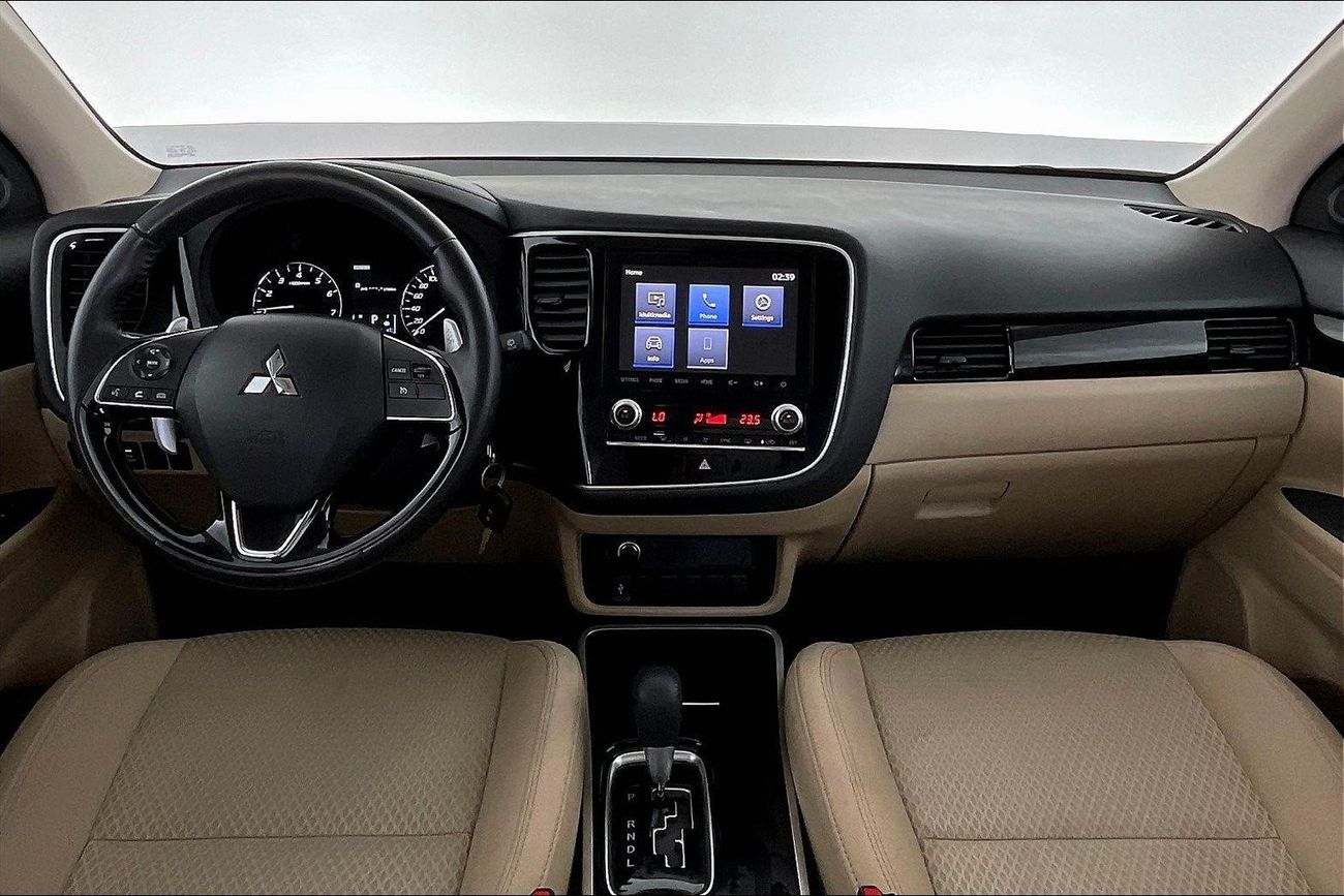 Mitsubishi Outlander GLX Midline