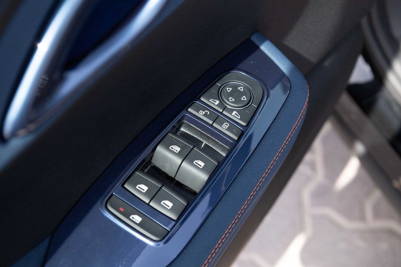 BYD Seagull 2025 BYD Seagull Flying - Black Inside Blue | Export Only