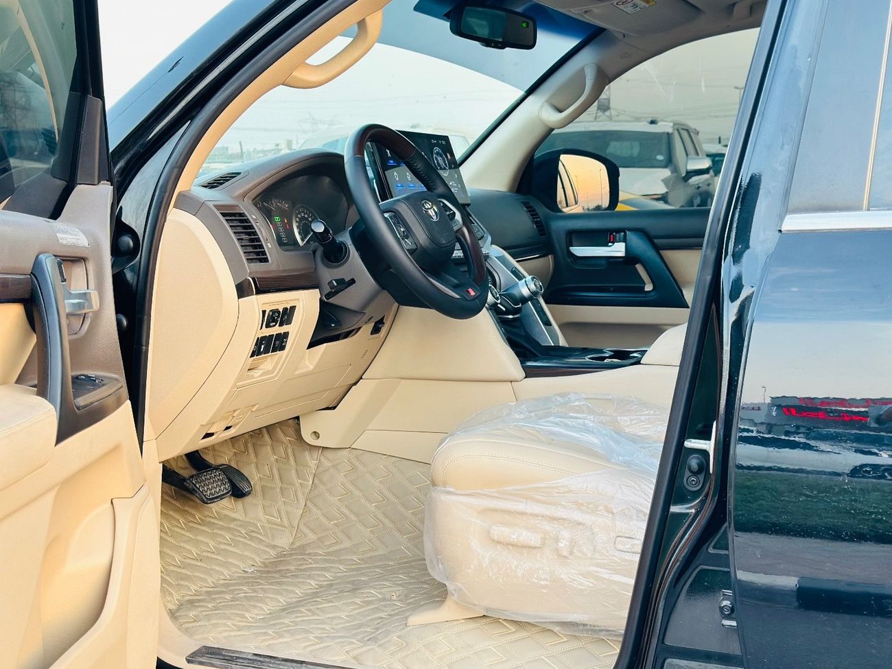 تويوتا لاند كروزر GXR 4.0L (271 HP) 4WD