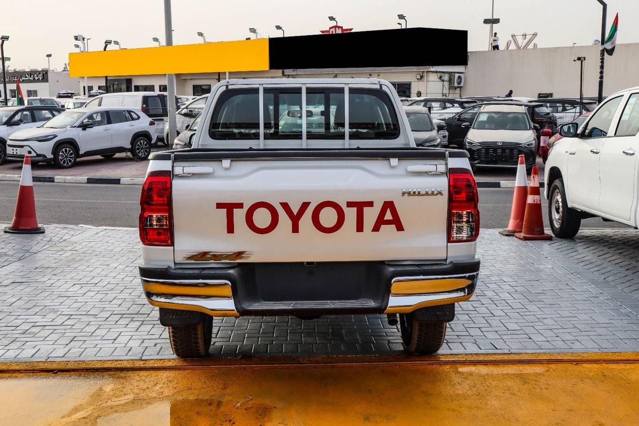 Toyota Hilux GL Toyota Hilux (TGN126) 2.7L Petrol A/T Pick-Up 4WD – 2026 Model