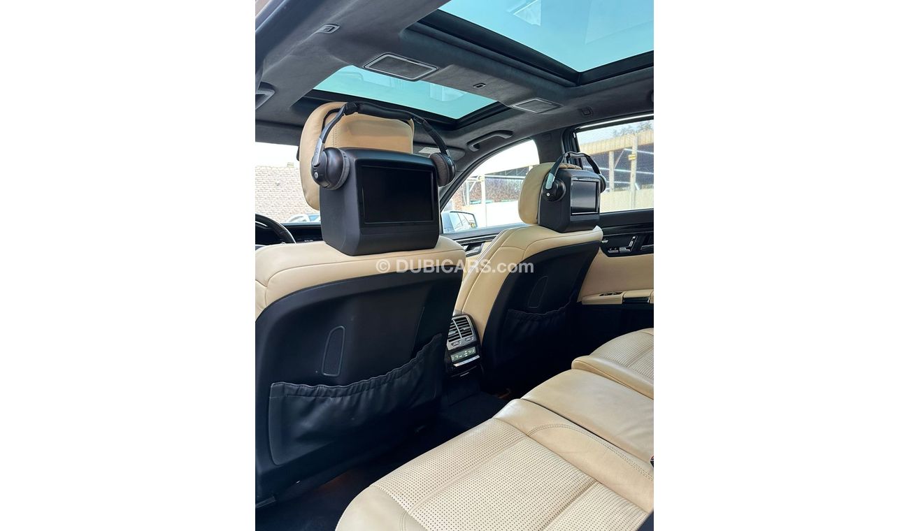 Mercedes-Benz S 63 AMG Mercedes S 63 AMG   Model: 2010 Walked: 87,000 Price: 50,000 dirhams Gulf specifications, full optio