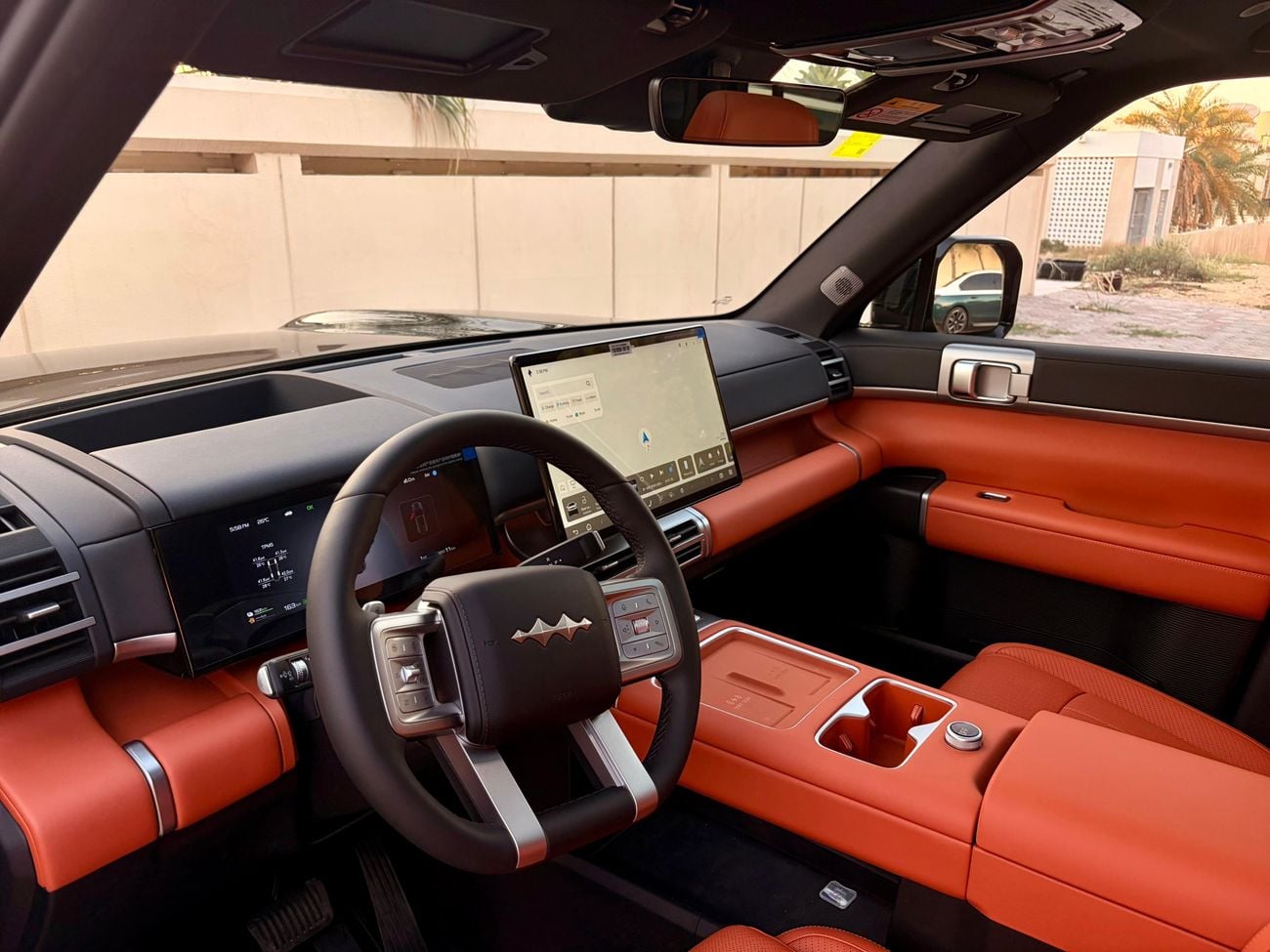 بي واي دي ليوبارد تيتانيوم 7