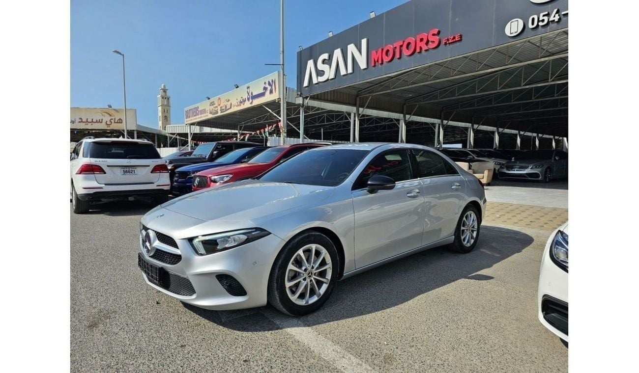 مرسيدس بنز A 220 Mercedes A220