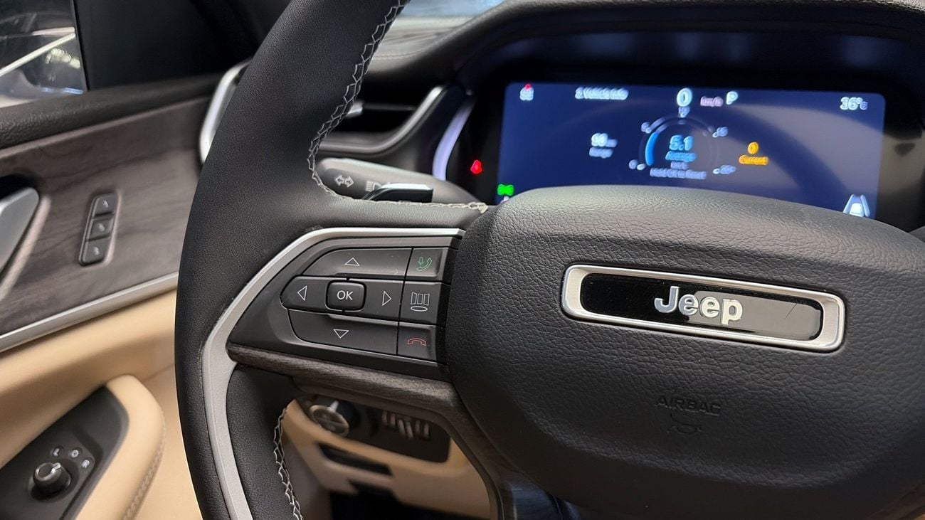 Jeep Grand Cherokee LIMITED PLUS | Guaranteed Warranty | 0 Down Payment