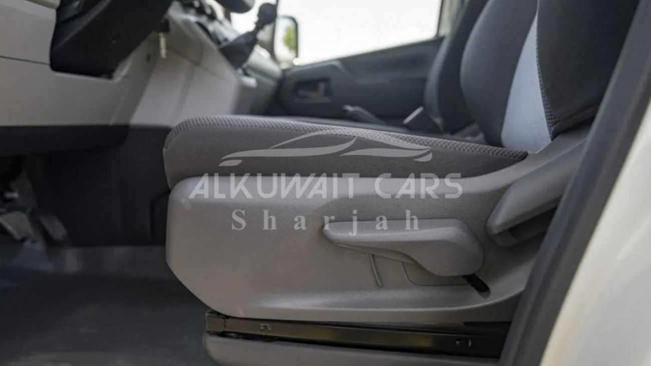 تويوتا هاياس Toyota HiAce HR 3.5L Petrol MT 14 SEATER MY2024