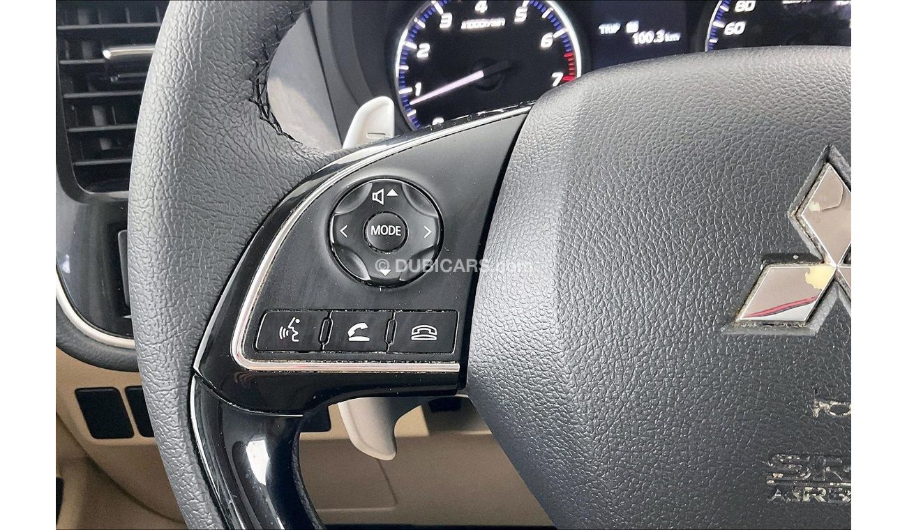 Mitsubishi Outlander GLX Midline