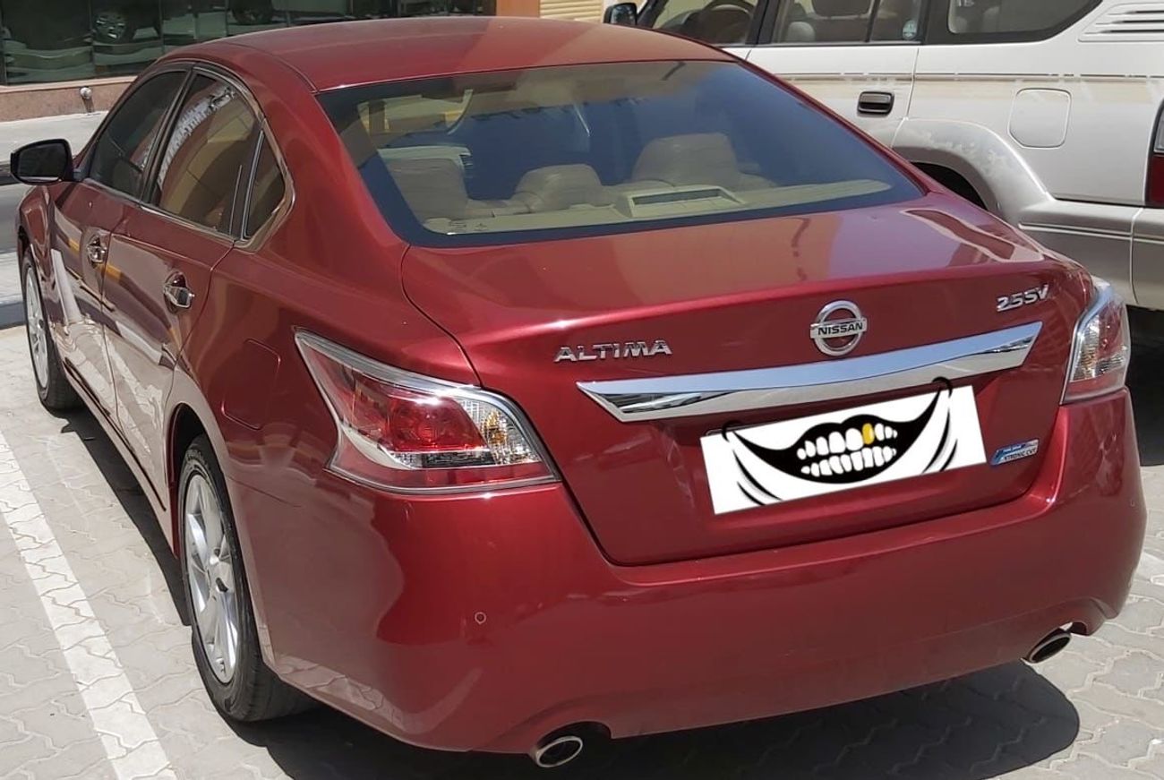 Nissan Altima