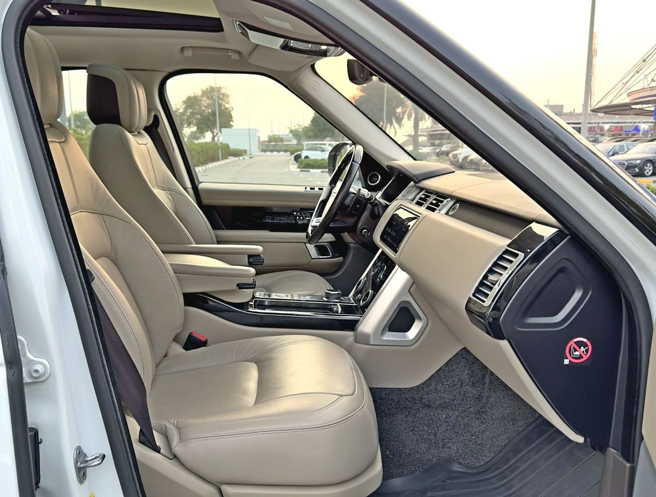 لاند روفر رينج روفر HSE 3.0L (380 HP)