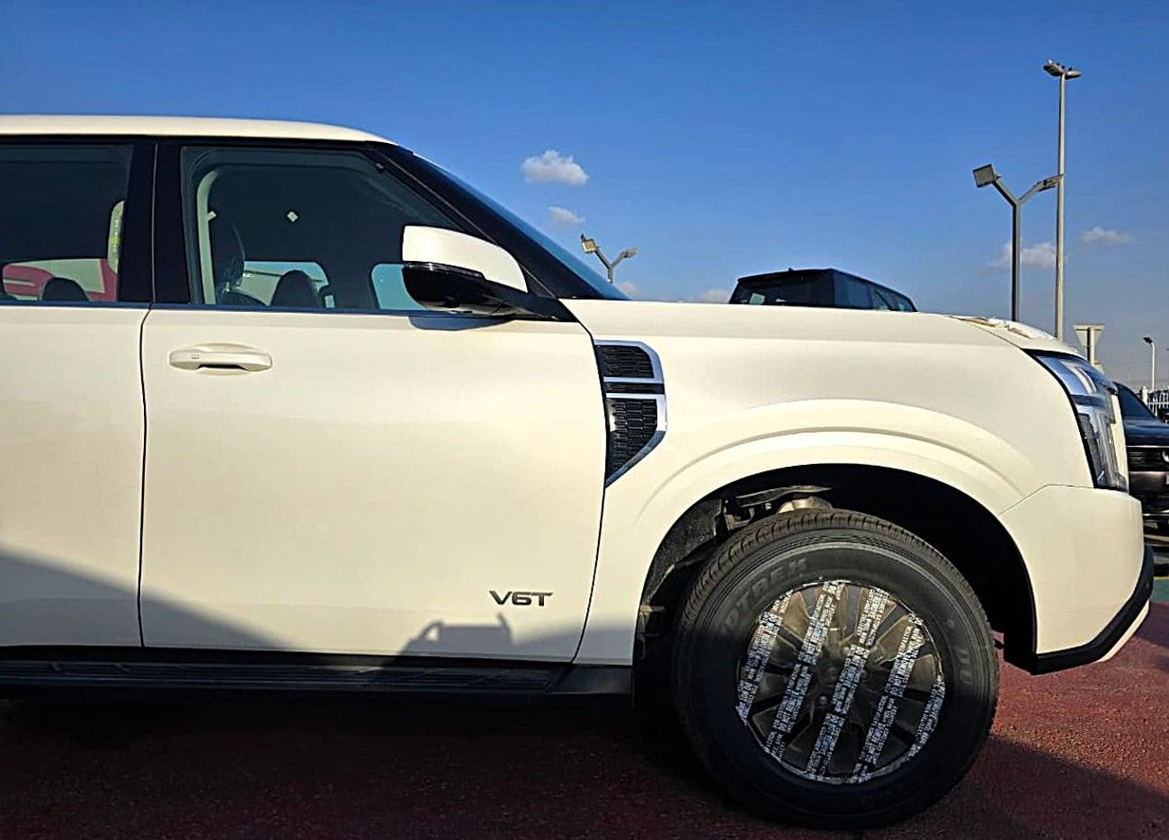 Nissan Patrol Nissan Patrol LE T1 3.5l V6Turbo 4WD Gcc  White Color 2025 MODEL