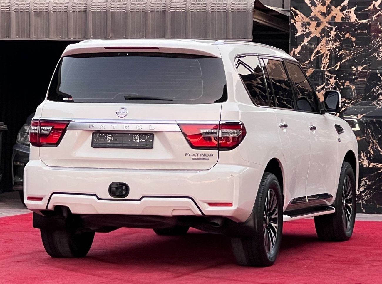 نيسان باترول LE Platinum 5.6L