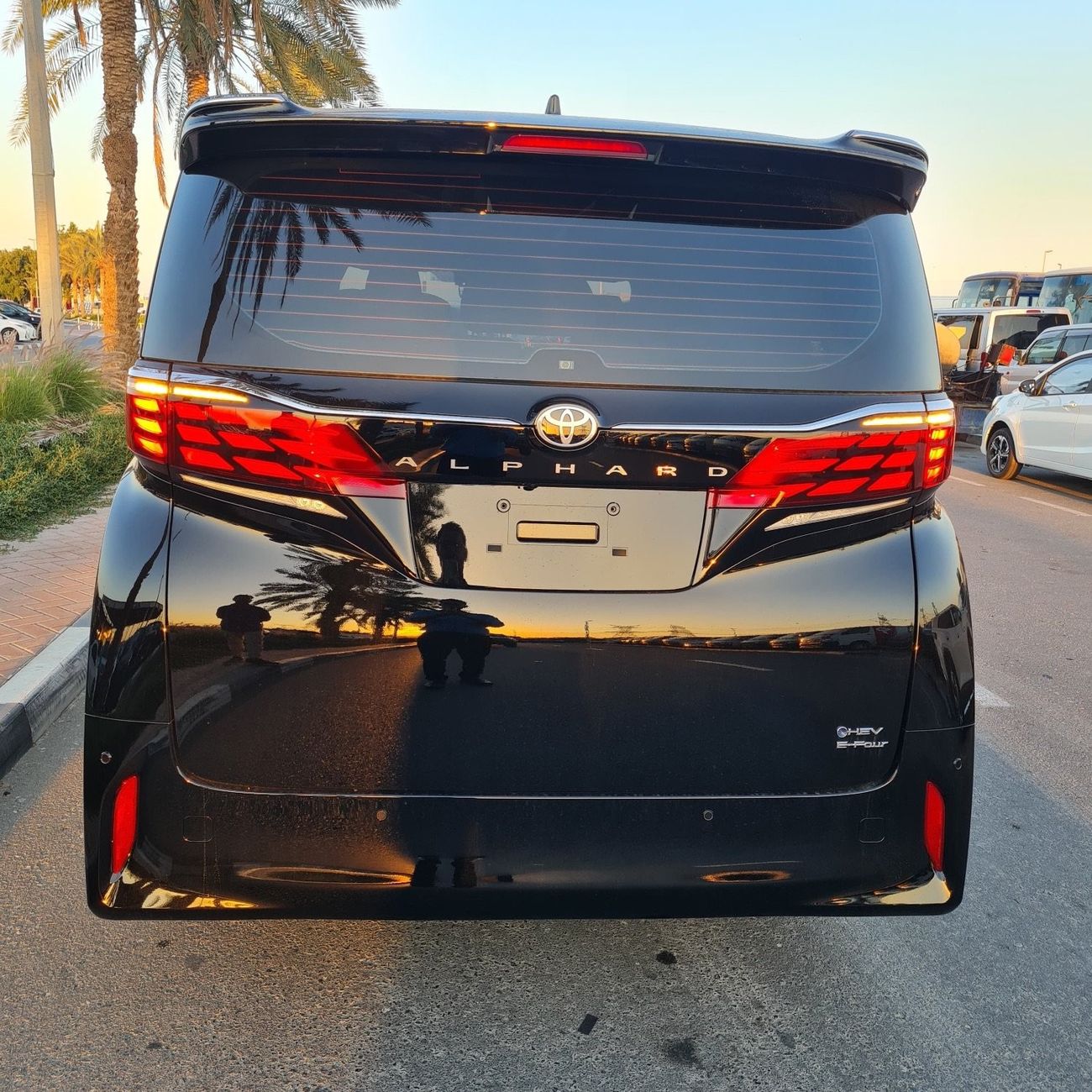 Toyota Alphard 2024 Toyota Alphard 2.5L Hybrid 7 Seater