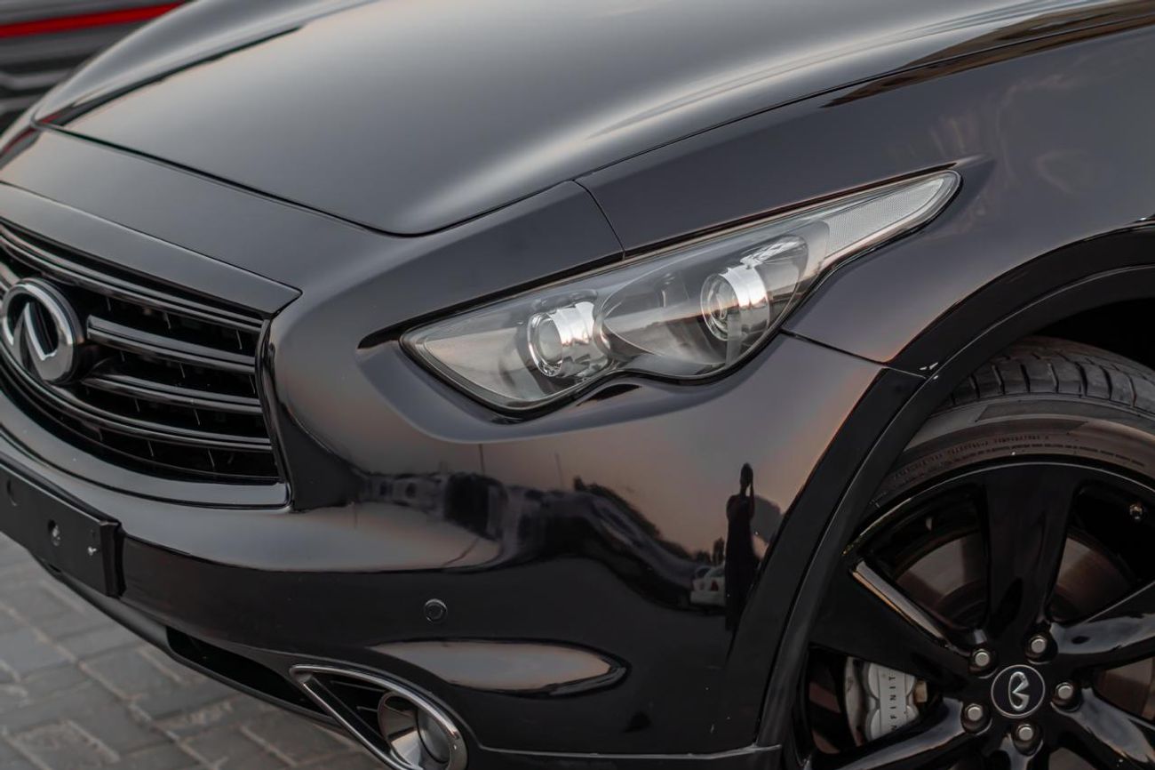 إنفينيتي QX70 QX70S
