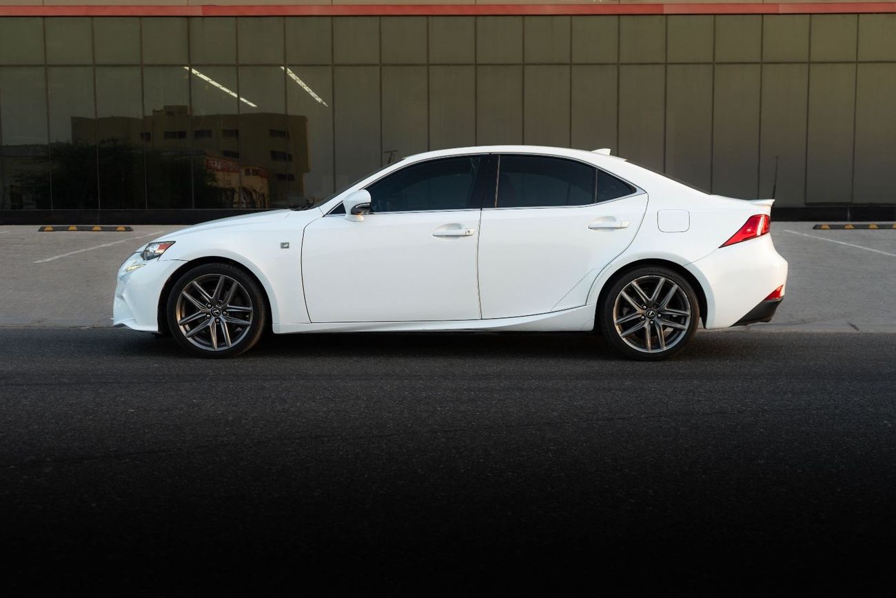 Lexus IS250 2.5 USA EXCELLENT CONDITION