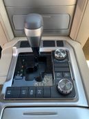 Toyota Land Cruiser GXR2