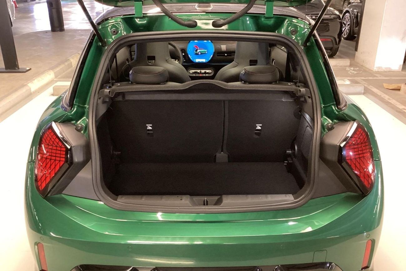 Mini John Cooper Works John Cooper Works | National Day Celebration | Guaranteed Warranty | 0 Down Payment