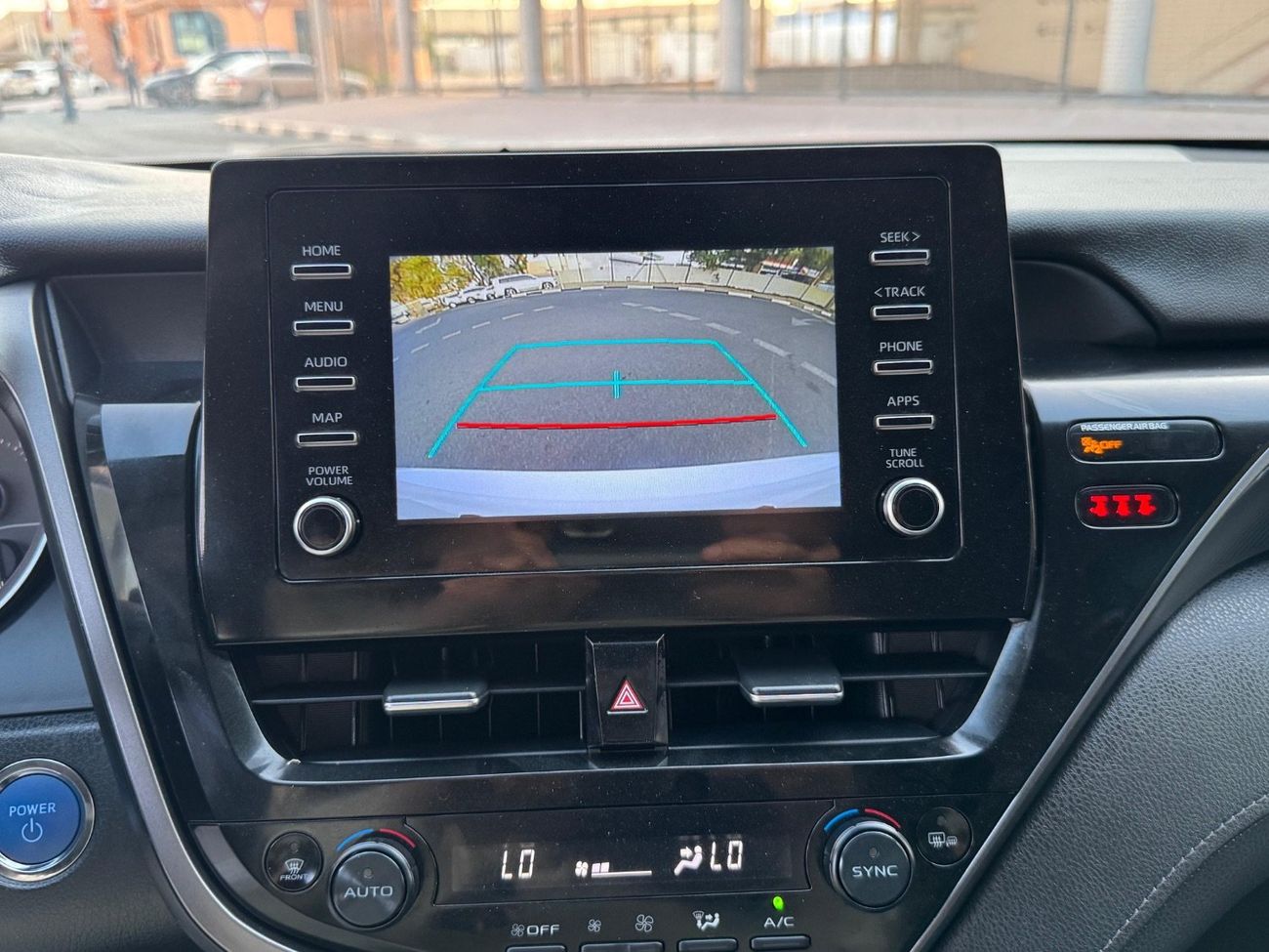 Toyota Camry 2022 LE Hybrid 2.5L KEYLESS CANADA SPEC