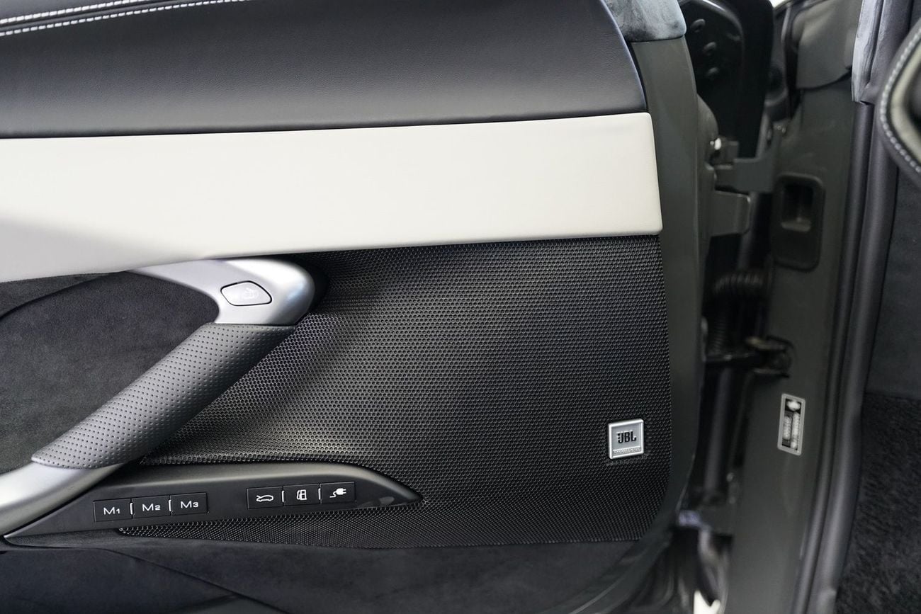 Ferrari 296 GTB 3.0T V6 PHEV