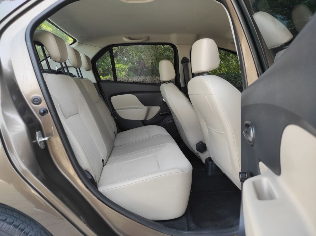 Renault Symbol Renault symbol 2020 Gcc full automatic