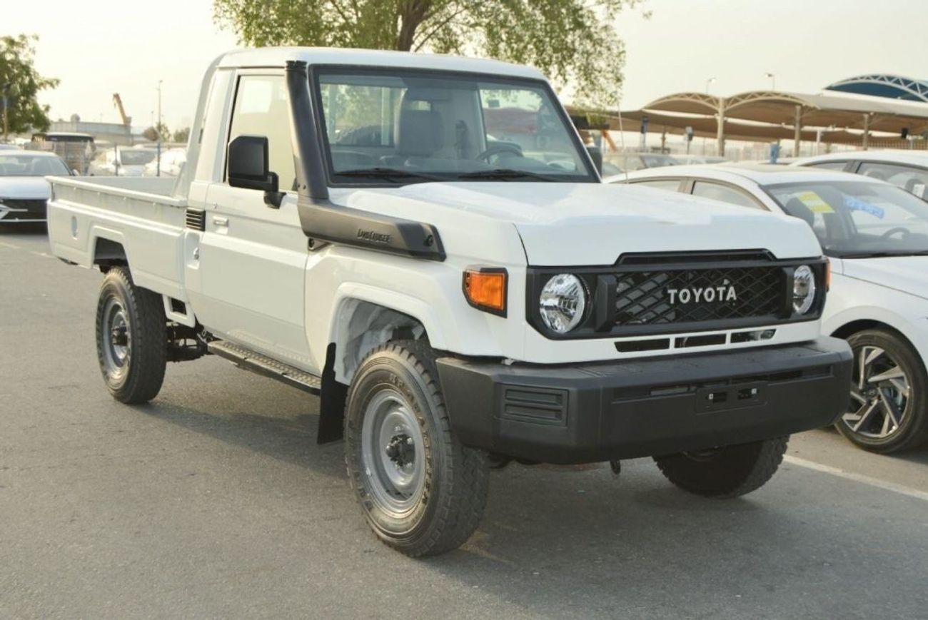 Toyota Land Cruiser Pick Up New
