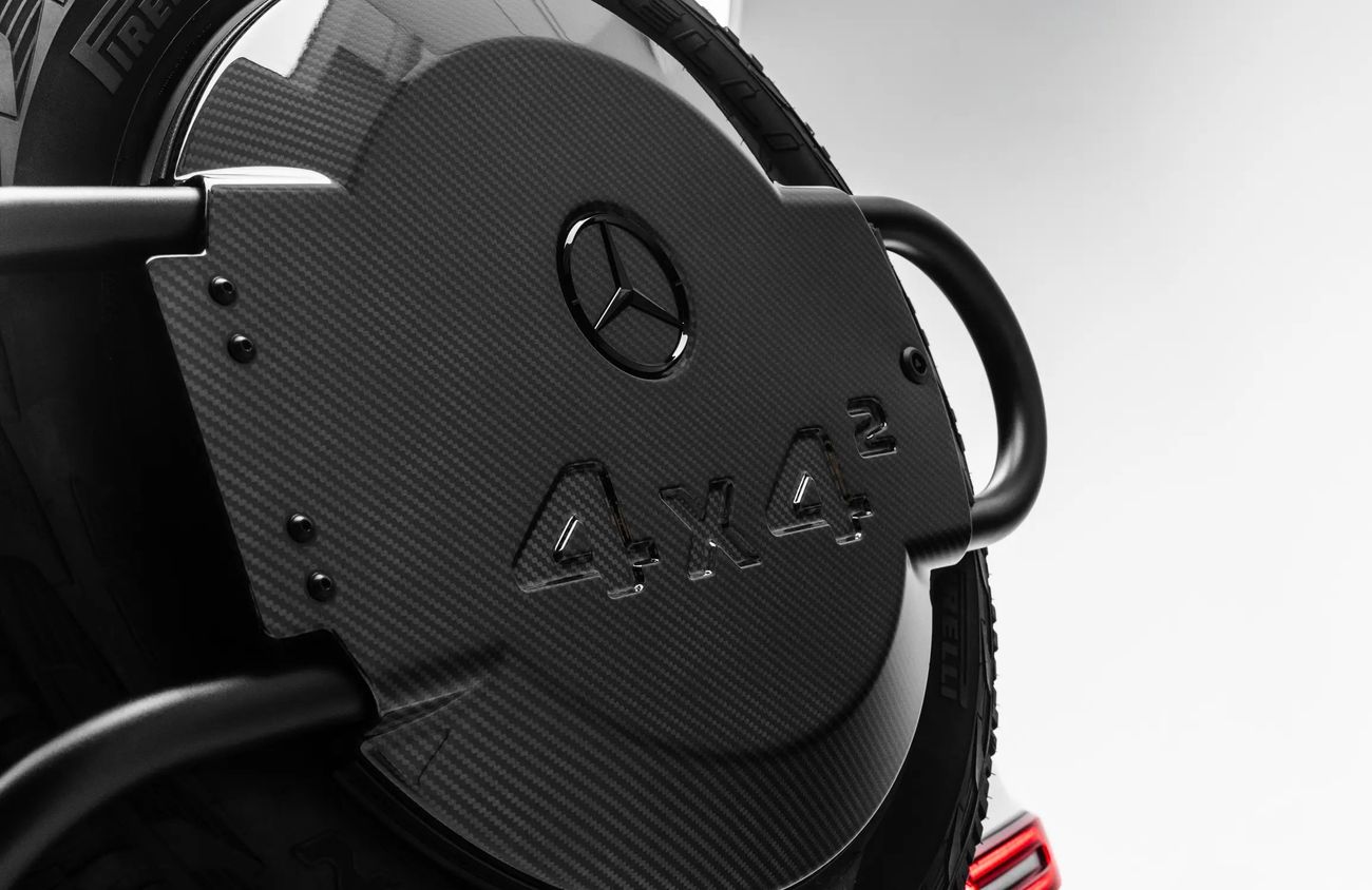 Mercedes-Benz G 63 AMG 4X4² 4.0L V8 Bi-Turbo Engine